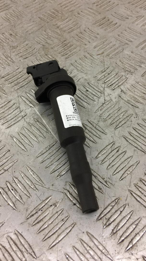 катушка зажигания Mini Cooper 2 поколение 2009, 1.6 л., N12 B16 A, бензин, МКПП, 7571643 - фото №1