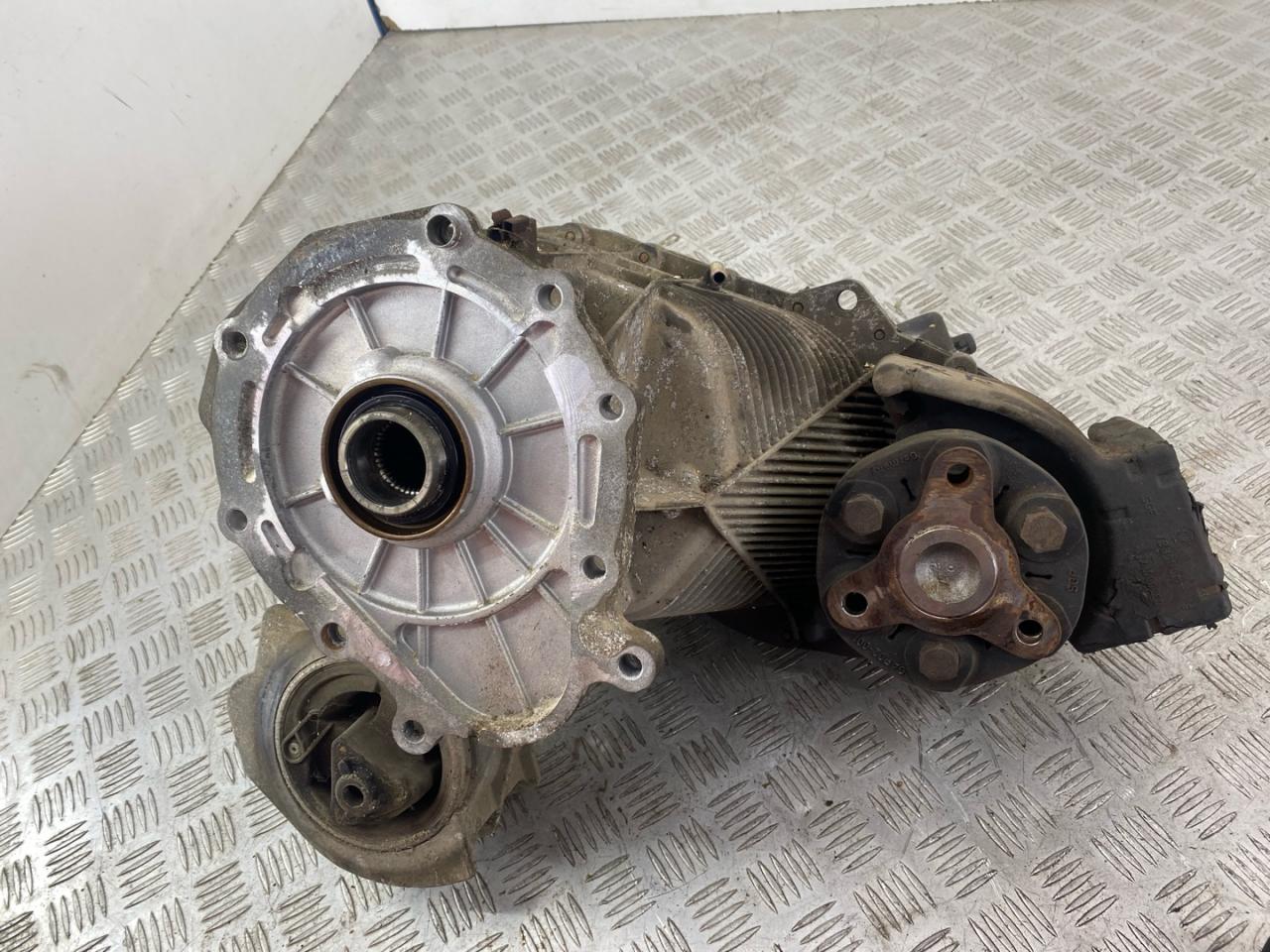 раздаточная коробка Land Rover Range Rover 2 поколение 2002, 3.0 л., дизель, АКПП - фото №1