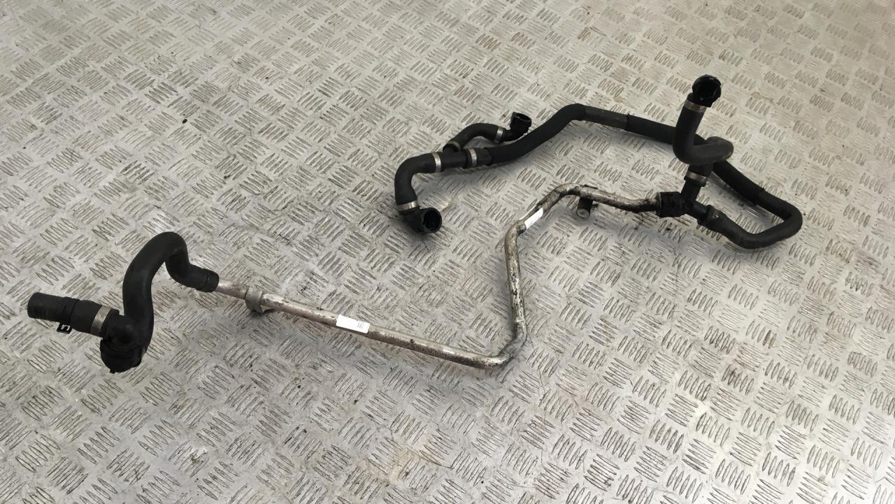 трубка охлаждающей жидкости BMW X5 E70 2008, 3.0 л., N52 B30, бензин, АКПП, spacegrau metallic (a52), внедорожник 5 дв., полный привод, 17127561686 - фото №1