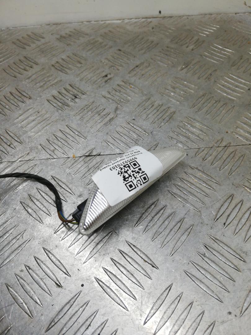 повторитель поворота на крыле BMW X5 E70 2008, 3.0 л., N52 B30, бензин, АКПП, spacegrau metallic (a52), внедорожник 5 дв., полный привод, 7171008, 63137171008 - фото №1