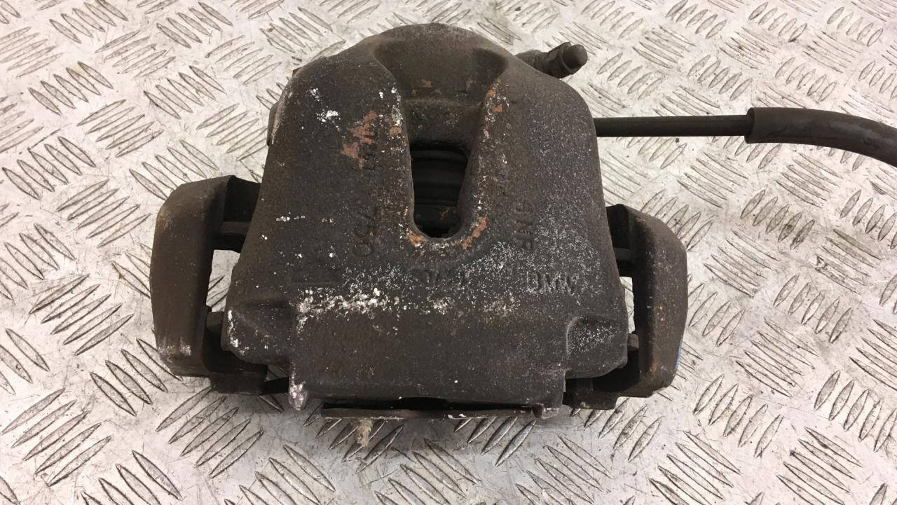 суппорт передний левый BMW X5 E70 2008, 3.0 л., N52 B30, бензин, АКПП, spacegrau metallic (a52), внедорожник 5 дв., полный привод, 34116776783 - фото №1