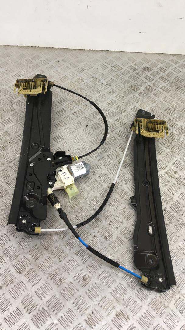 стеклоподъемник передний левый BMW 5 серия F07/F10/F11 F10 2012, 4.4 л., N63 B44 A, бензин, АКПП, titansilber metallic (354), седан, задний привод, 51337182131, 7182111, 7182131 - фото №1