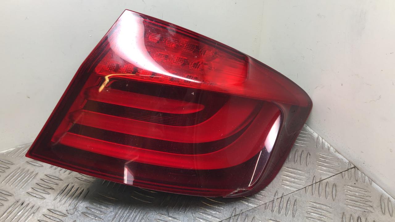 фонарь задний правый BMW 5 серия F07/F10/F11 F10 2012, 4.4 л., N63 B44 A, бензин, АКПП, titansilber metallic (354), седан, задний привод, 63217203232 - фото №1