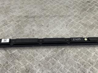 Кронштейн крепления порога BMW 5 серия F07/F10/F11 2011, 3.0 л., N57 D30 A, дизель, АКПП, black sapphire metallic (475), хетчбэк 5 дв., задний привод, правый руль, 51777201255, 7201255