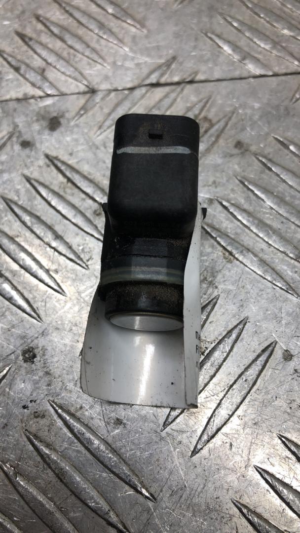 парктроник задний BMW 5 серия F07/F10/F11 F10 2012, 4.4 л., N63 B44 A, бензин, АКПП, titansilber metallic (354), седан, задний привод, 9173106, 66209233028 - фото №1