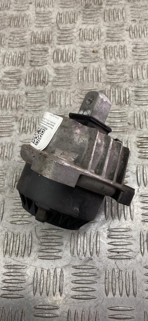 подушка крепления двигателя BMW 5 серия F07/F10/F11 2011, 3.0 л., N57 D30 A, дизель, АКПП, black sapphire metallic (475), хетчбэк 5 дв., задний привод, правый руль, 22116777371, 6777371 - фото №1