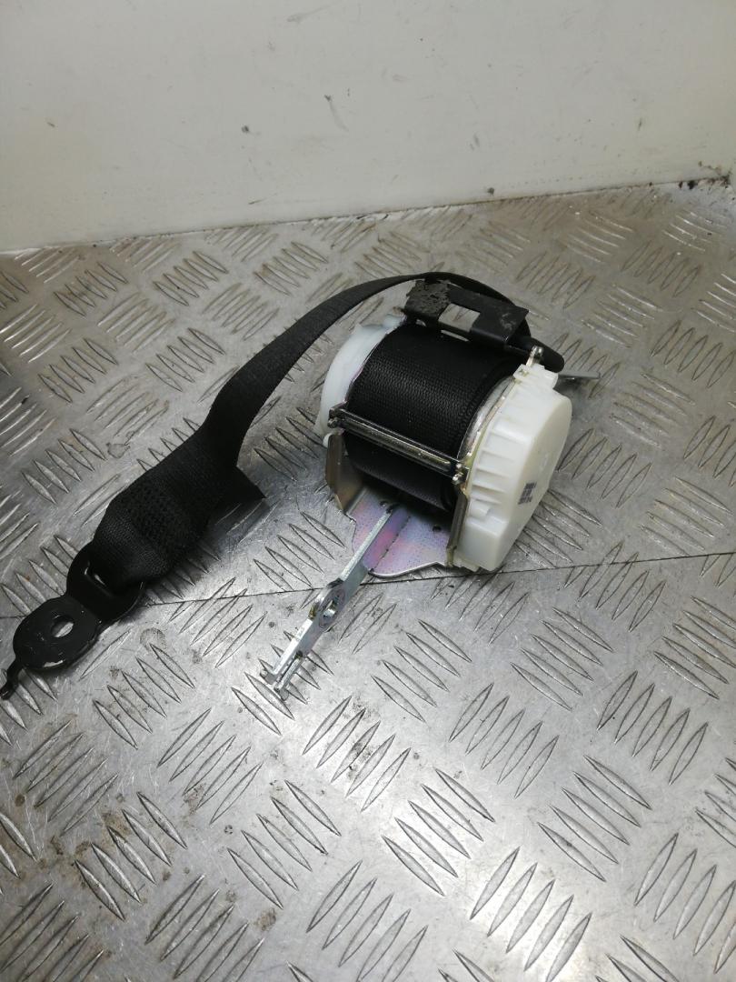 ремень безопасности BMW 5 серия F07/F10/F11 F10 2012, 4.4 л., N63 B44 A, бензин, АКПП, titansilber metallic (354), седан, задний привод, 72119163245, 9163245 - фото №1