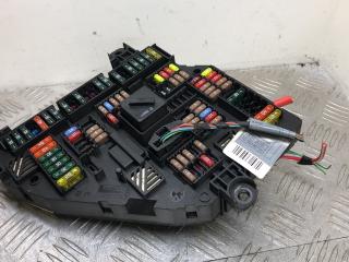 блок предохранителей BMW 5 серия F07/F10/F11 2011, 3.0 л., N57 D30 A, дизель, АКПП, black sapphire metallic (475), хетчбэк 5 дв., задний привод, правый руль, 61149210857, 9210857