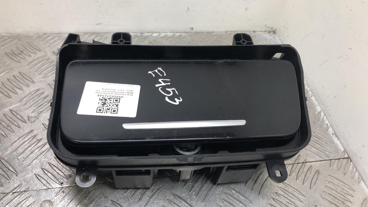 подстаканник BMW 5 серия F07/F10/F11 2011, 3.0 л., N57 D30 A, дизель, АКПП, black sapphire metallic (475), хетчбэк 5 дв., задний привод, правый руль, 51169142170, 9142170 - фото №1