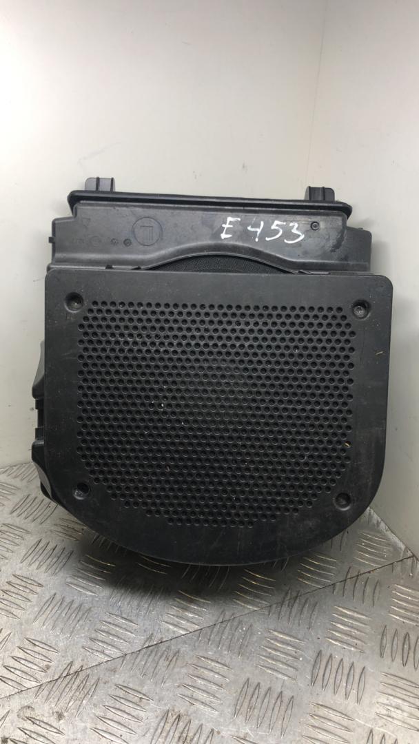 сабвуфер BMW 5 серия F07/F10/F11 2011, 3.0 л., N57 D30 A, дизель, АКПП, black sapphire metallic (475), хетчбэк 5 дв., задний привод, правый руль, 65139225831 - фото №1