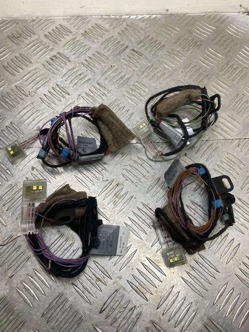 подсветка наружной ручки BMW X5 E70 2008, 3.0 л., N52 B30, бензин, АКПП, spacegrau metallic (a52), внедорожник 5 дв., полный привод, 63177184662, 63316936592, 6936592, 7184662 - фото №1