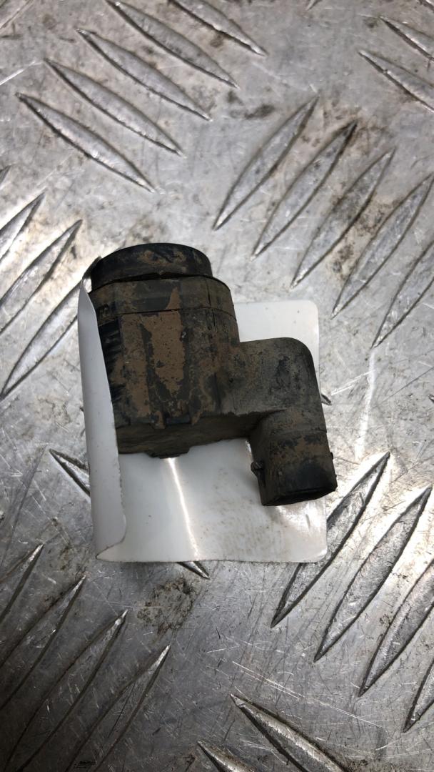 парктроник передний BMW 5 серия F07/F10/F11 2012, 2.0 л., N47 D20 C, дизель, АКПП, sophistogra brillanteffekt(b90), седан, задний привод, правый руль, 66209270050, 9270497 - фото №1