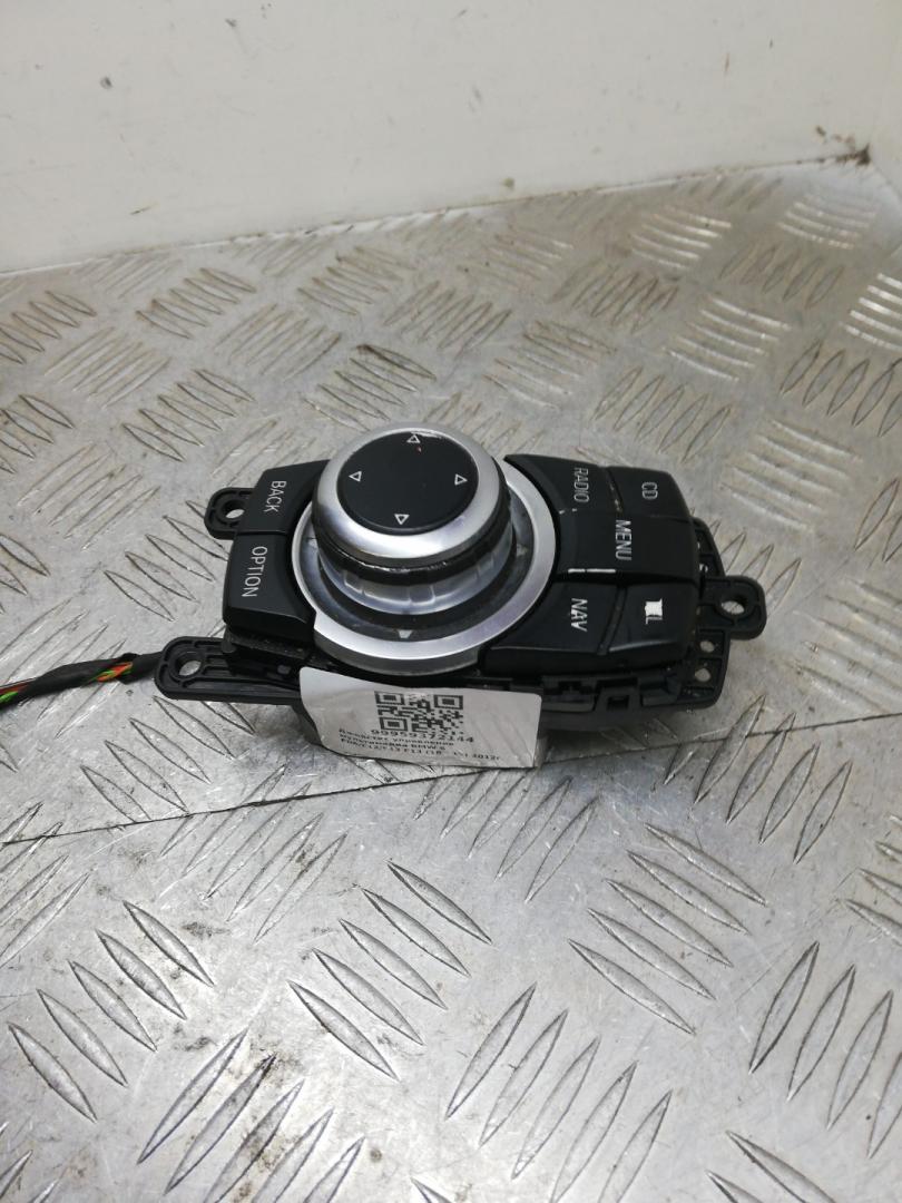 джойстик управления мультимедиа BMW 6 серия F06/F12/F13 F13 2014, 4.0 л., дизель, АКПП, alpinweiß uni (300), купе, задний привод, правый руль, 61319247891, 9247891 - фото №1