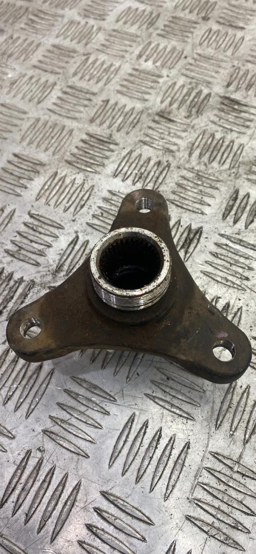 Фланец (корона) заднего моста BMW 6 серия F06/F12/F13 F13 2014, 4.0 л., дизель, АКПП, alpinweiß uni (300), купе, задний привод, правый руль - фото №1