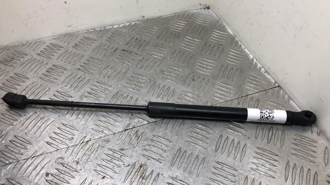 амортизатор капота BMW X5 E70 2008, 3.5 л., M57D30 (306D5), дизель, АКПП, spacegrau metallic (a52), внедорожник 5 дв., полный привод, правый руль, 7148346, 51237148346 - фото №1