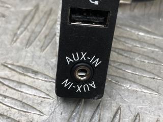 разъем AUX / USB BMW 5 серия F10/F11 [рестайлинг] F10 2016, 2.0 л., B47 D20 A, дизель, АКПП, седан, задний привод, правый руль, 9237653, 84109237653