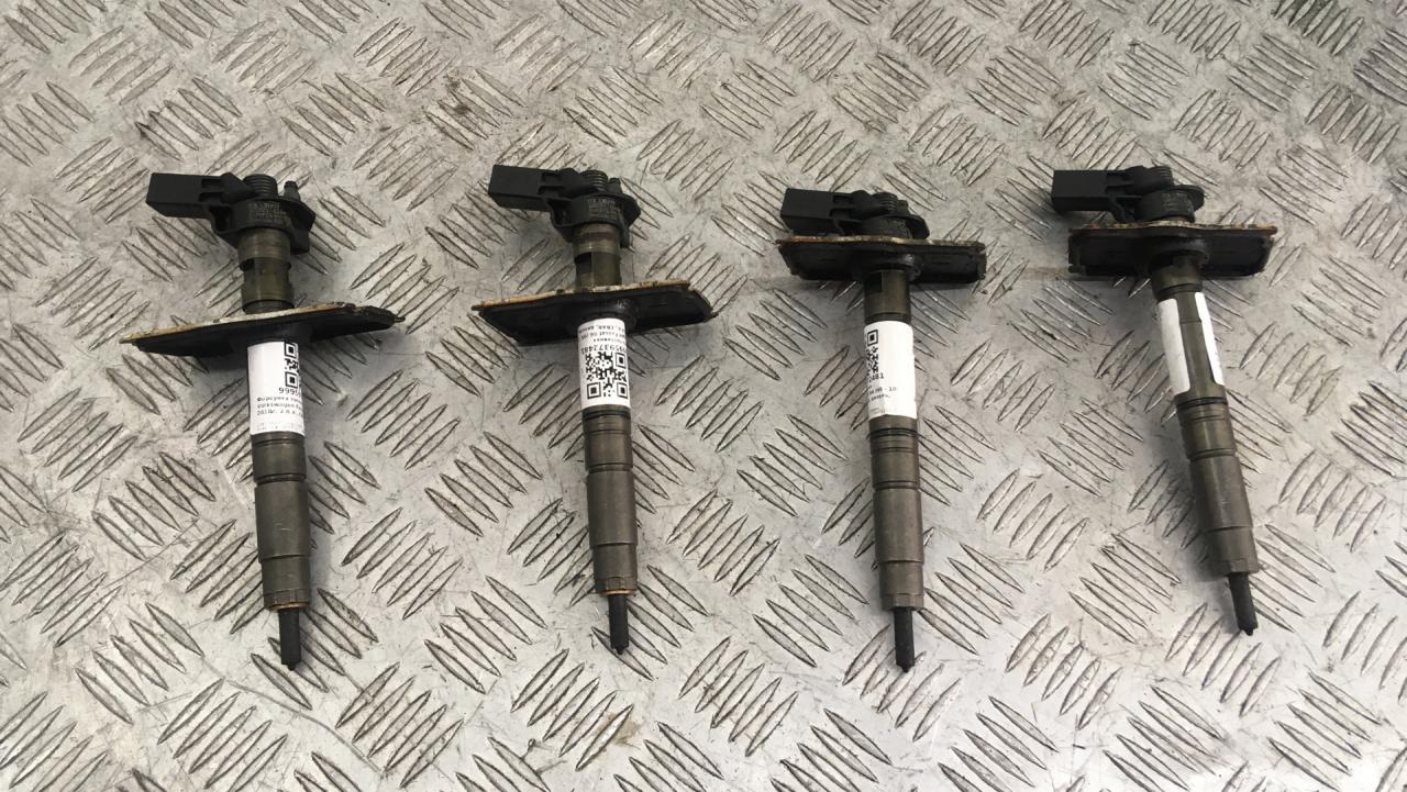 форсунка Volkswagen Passat B6 2010, 2.0 л., CBAB, дизель, робот, 03L130277 - фото №1