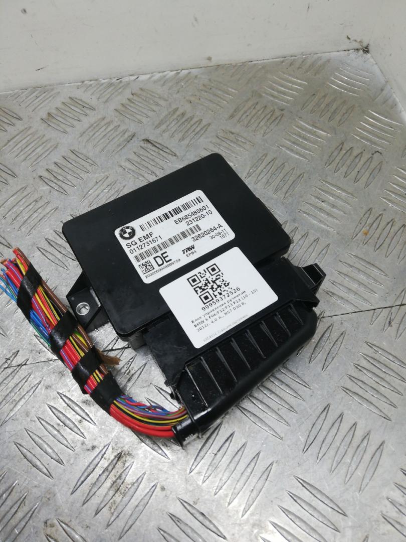 блок управления ручником BMW 6 серия F06/F12/F13 F13 2014, 4.0 л., дизель, АКПП, alpinweiß uni (300), купе, задний привод, правый руль, 34436854856, 6854856 - фото №1