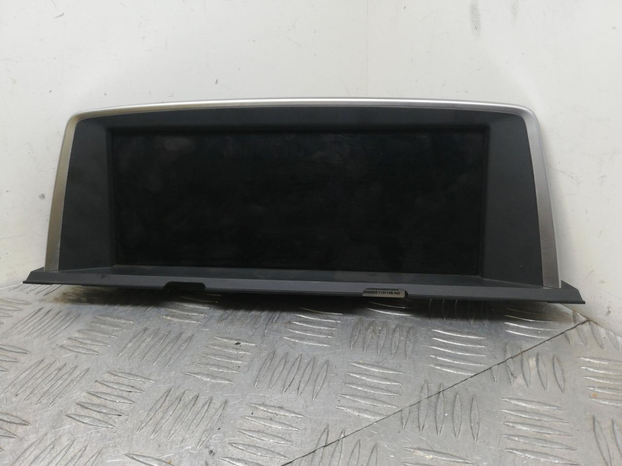 монитор мультимедиа BMW 6 серия F06/F12/F13 F13 2014, 4.0 л., дизель, АКПП, alpinweiß uni (300), купе, задний привод, правый руль, 65509266383, 9266383 - фото №1