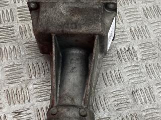 кронштейн полуоси BMW X5 E70 [рестайлинг] E70 2013, 3.0 л., N55 B30 A, бензин, vermilionrot metallic (a82), внедорожник 5 дв., полный привод, 31507552541, 7552542