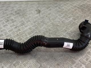 патрубок интеркулера BMW 5 серия F07/F10/F11 [рестайлинг] F10 2013, 2.8 л., бензин, АКПП, sophigrau brillanteffekt(b90), седан, полный привод, 13717612096, 7612096