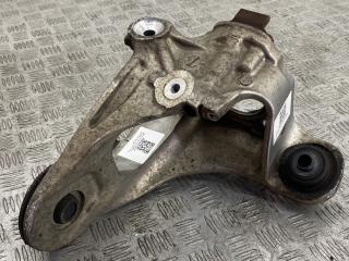 кулак задний левый BMW X5 E70 [рестайлинг] E70 2013, 3.0 л., N55 B30 A, бензин, vermilionrot metallic (a82), внедорожник 5 дв., полный привод, 33326879101