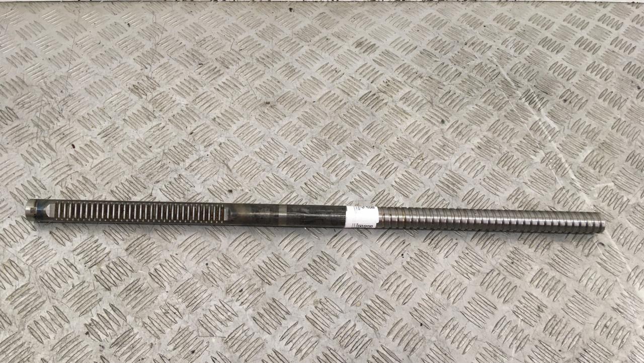 вал рулевой рейки BMW 5 серия F07/F10/F11 2012 - фото №1