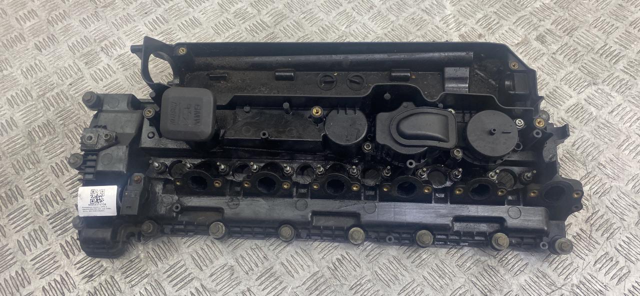 клапанная крышка BMW 3 серия E90/E91/E92/E93 2006, 3.0 л., M57 D30 (306D3), дизель, АКПП - фото №1