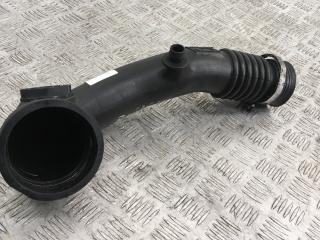 патрубок интеркулера BMW X5 E70 [рестайлинг] E70 2013, 3.0 л., N55 B30 A, бензин, vermilionrot metallic (a82), внедорожник 5 дв., полный привод, 13717609811, 7609811