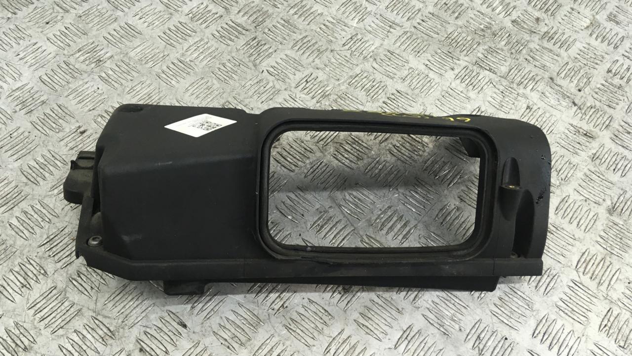 декоративная крышка двигателя BMW 1 серия E81/E82/E87/E88 2006, 2.0 л., M47N 204 D4, дизель, 7787254 - фото №1