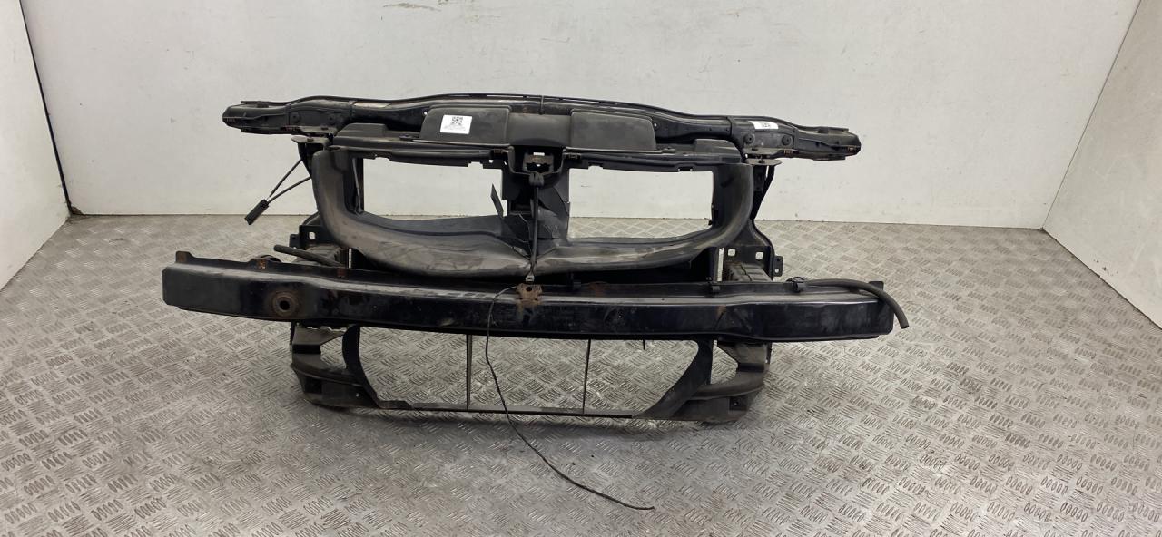 передняя панель крепления облицовки (телевизор) BMW 3 серия E90/E91/E92/E93 E91 2006, 3.0 л., M57 D30 (306D3), дизель, АКПП, sparkling graphite (a22), универсал, задний привод, правый руль, 51718040280 - фото №1