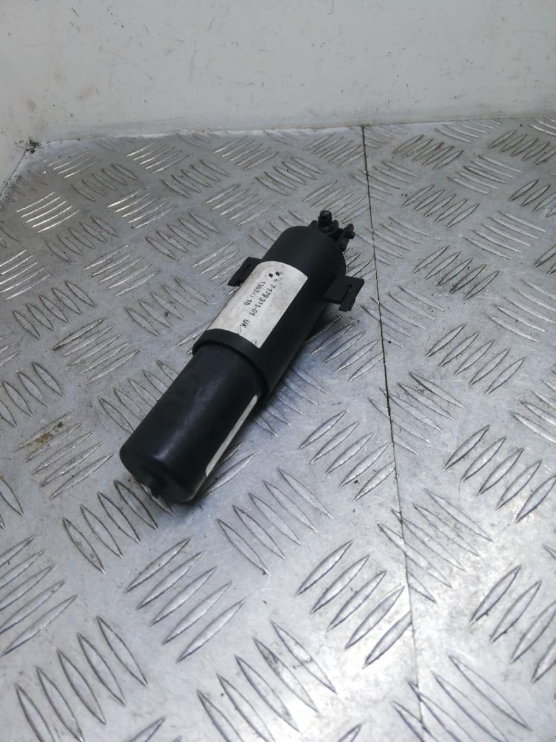 форсунка омывателя фары BMW 3 серия E90/E91/E92/E93 E91 2006, 3.0 л., M57 D30 (306D3), дизель, АКПП, sparkling graphite (a22), универсал, задний привод, правый руль, 61677179311, 7179311 - фото №1