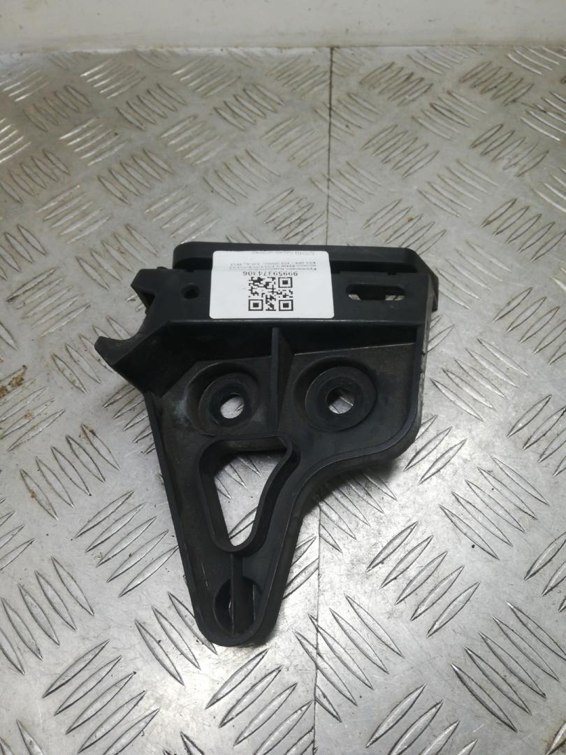 Крепление бампера заднего BMW 3 серия E90/E91/E92/E93 E91 2006, 3.0 л., M57 D30 (306D3), дизель, АКПП, sparkling graphite (a22), универсал, задний привод, правый руль, 51127127718, 72758411 - фото №1