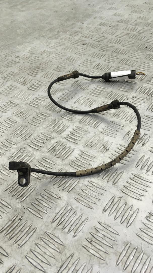 датчик ABS BMW 3 серия E90/E91/E92/E93 E91 2006, 3.0 л., M57 D30 (306D3), дизель, АКПП, sparkling graphite (a22), универсал, задний привод, правый руль, 6760424, 34526760424 - фото №1