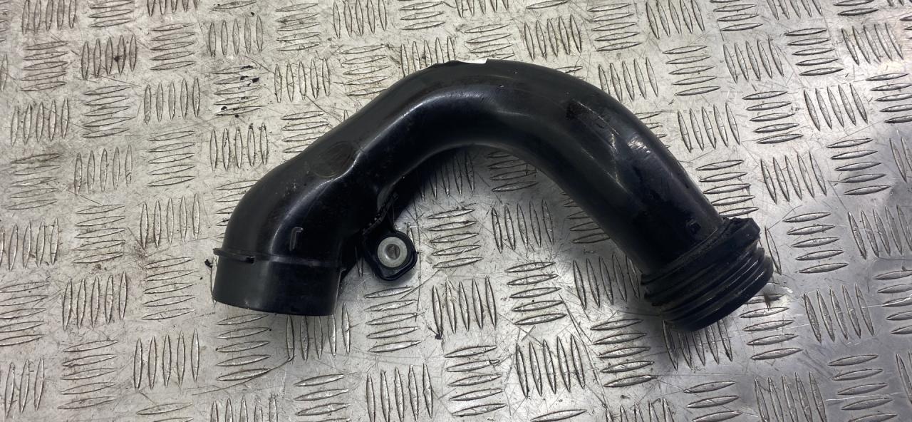 патрубок турбины BMW 5 серия F07/F10/F11 2012, 3.0 л., N55 B30 A, бензин, полный привод, 7583727, 13717583727 - фото №1