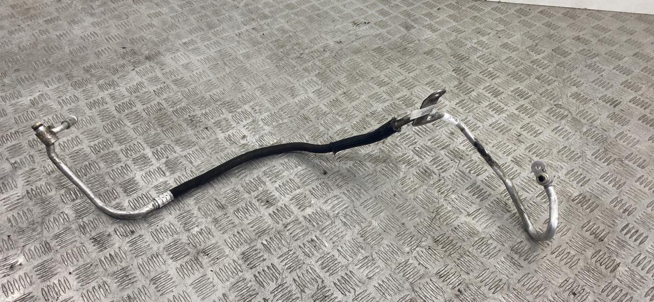 трубка кондиционера BMW 5 серия F07/F10/F11 2012, 3.0 л., N55 B30 A, бензин, полный привод, 9209718 - фото №1