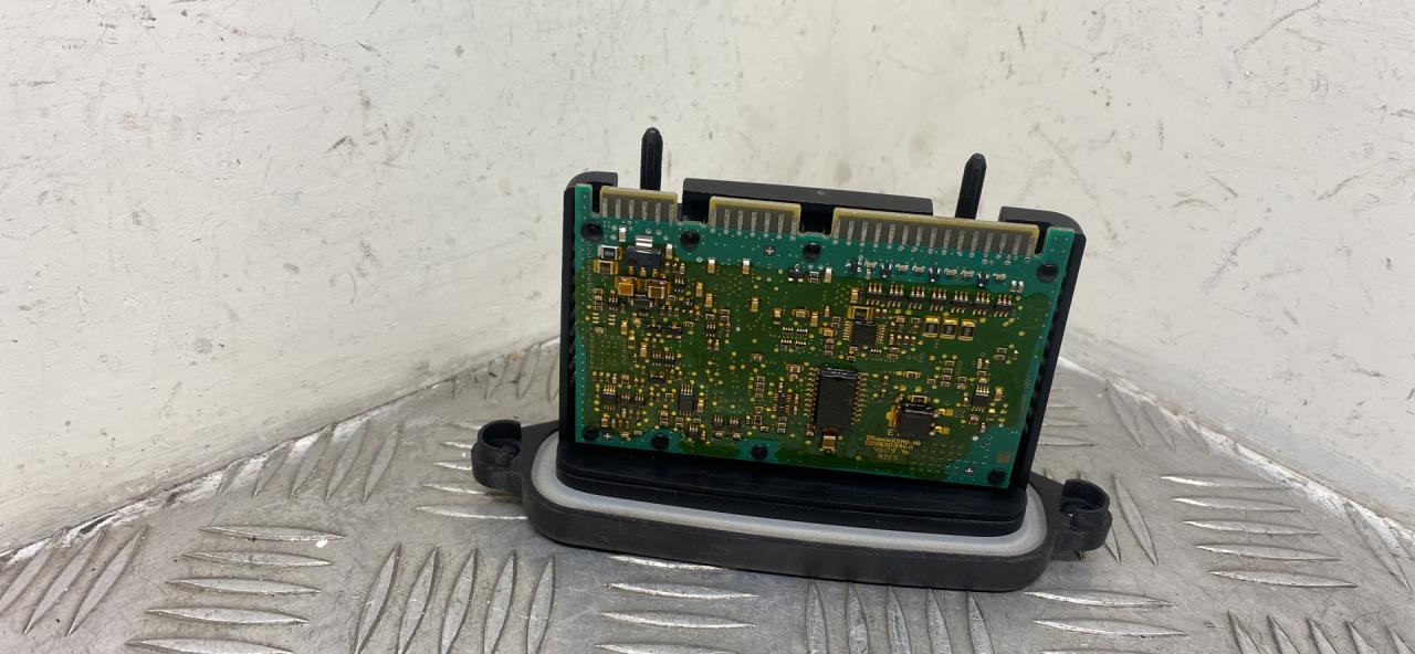 блок розжига ксенона BMW 5 серия F07/F10/F11 (2009 - 2013), 3.0 л., N55 B30 A, бензин, хетчбэк 5 дв., 7269494 - фото №1