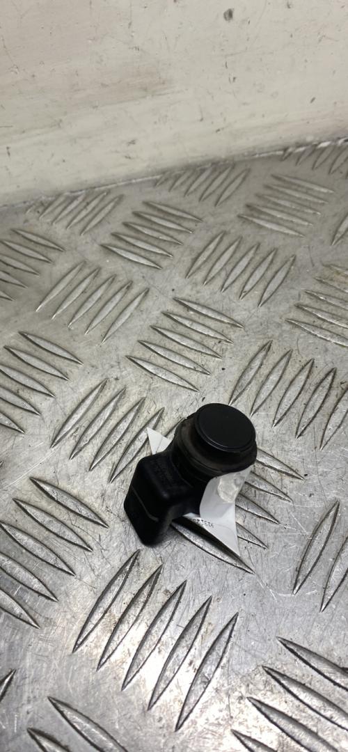 парктроник передний BMW 5 серия F07/F10/F11 F10 2011, 2.8 л., бензин, седан, 9231283 - фото №1