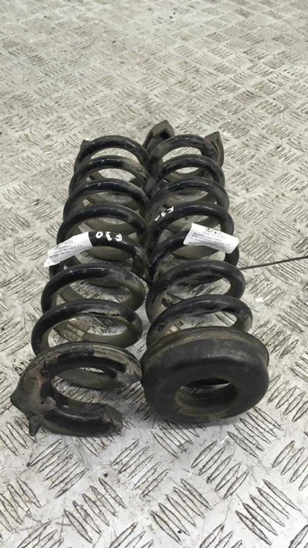 пружина задняя BMW 3 серия F30/F31/F34 2013, 2.0 л., N47 D20 C, дизель - фото №1