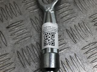 крюк буксировочный BMW 5 серия F10/F11 [рестайлинг] F10 2016, 2.0 л., B47 D20 A, дизель, АКПП, mineralgrau metallic (b39), седан, задний привод, правый руль, 72157953893