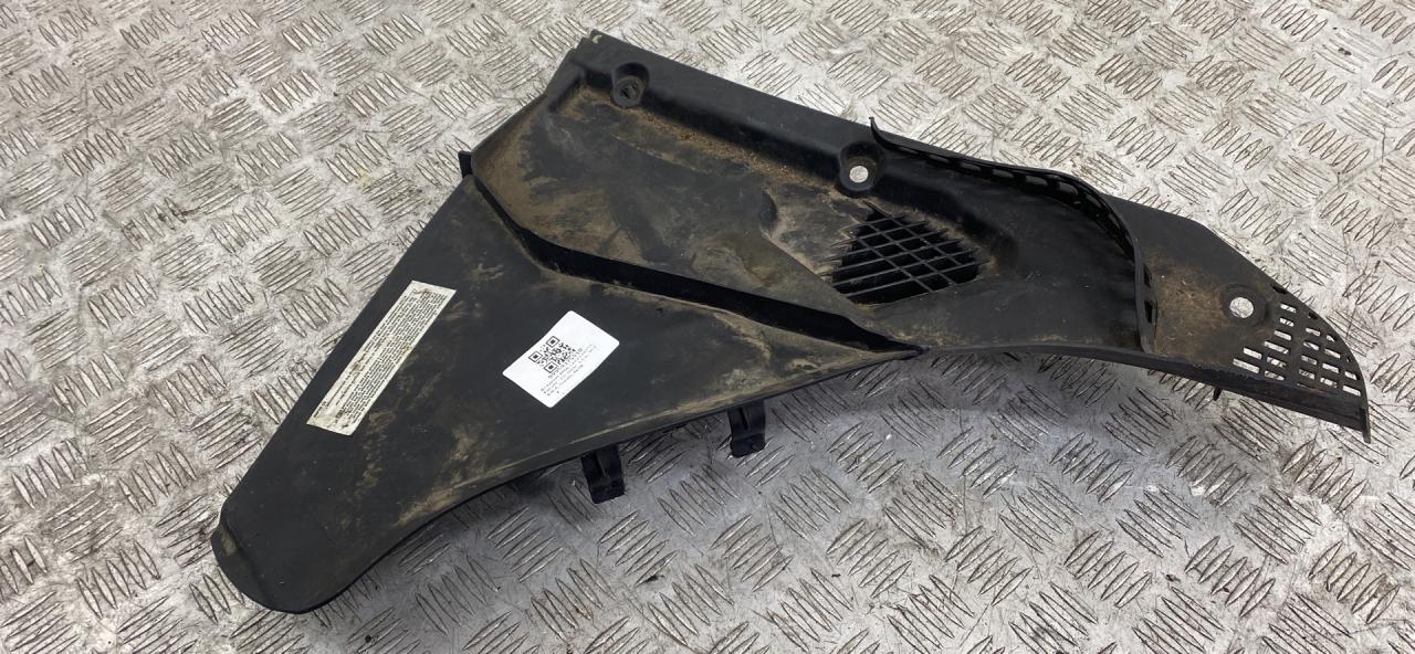 дождевик BMW 5 серия F07/F10/F11 F10 2012, 3.5 л., бензин, АКПП, black sapphire metallic (475), седан, полный привод, 64316987605, 6987605 - фото №1