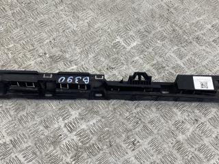 Кронштейн крепления порога BMW 5 серия F07/F10/F11 F10 2012, 3.0 л., N55 B30 A, бензин, АКПП, havanna (a17), седан, полный привод, 51777204022, 7204022