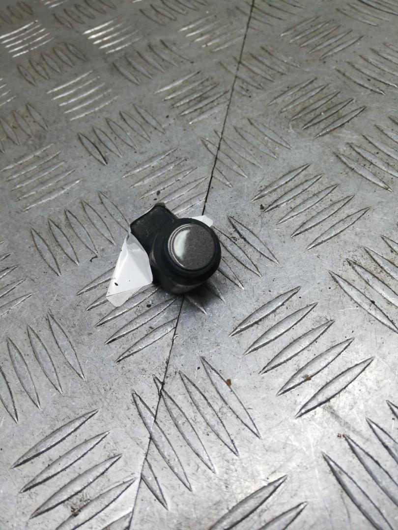 парктроник задний BMW 5 серия F07/F10/F11 F10 2012, 3.0 л., N55 B30 A, бензин, АКПП, havanna (a17), седан, полный привод, 9231283, 66209233049 - фото №1