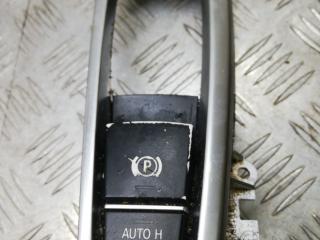 кнопка ручного тормоза (ручника) BMW 5 серия F07/F10/F11 F10 2012, 3.0 л., N55 B30 A, бензин, АКПП, havanna (a17), седан, полный привод, 61319217594, 9217594