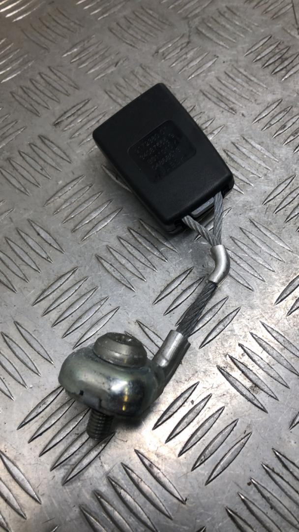 замок ремня безопасности BMW 5 серия F07/F10/F11 F10 2012, 3.0 л., N55 B30 A, бензин, АКПП, havanna (a17), седан, полный привод, 72119172380, 9172380 - фото №1