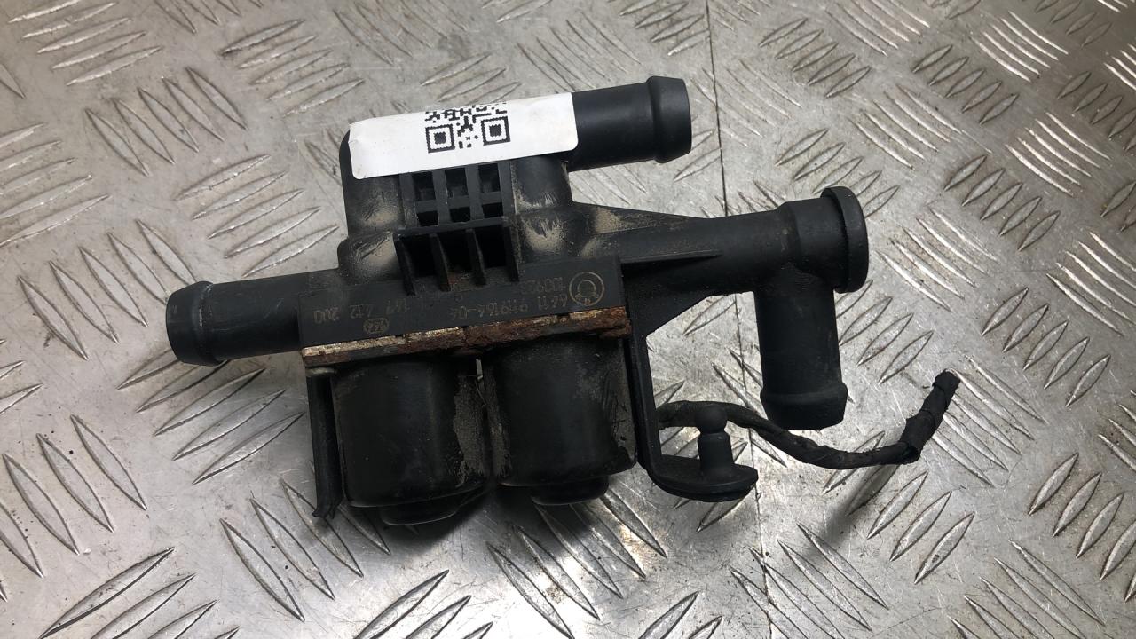 кран отопителя (печки) BMW 5 серия F07/F10/F11 F10 2012, 3.0 л., N55 B30 A, бензин, АКПП, havanna (a17), седан, полный привод, 9119164, 64539119164, 64119119164 - фото №1