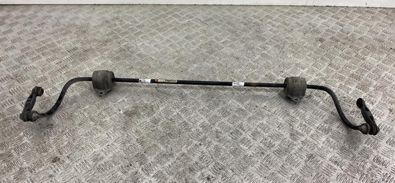 стабилизатор подвески задний BMW 5 серия F07/F10/F11 F10 2012, 3.5 л., бензин, АКПП, black sapphire metallic (475), седан, полный привод, 33556789871, 6789871 - фото №1