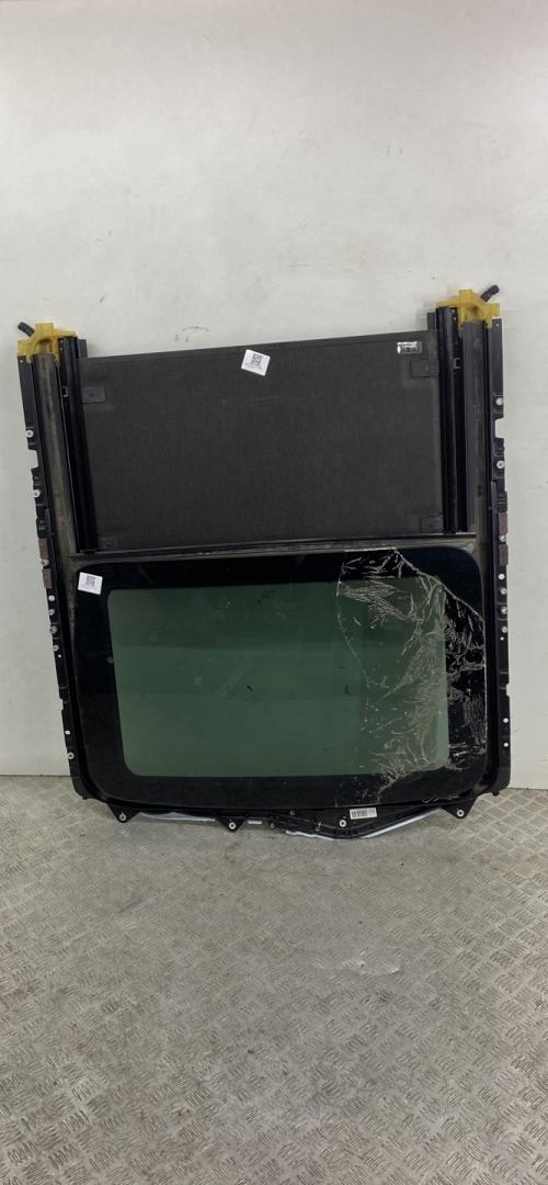 люк BMW 5 серия F07/F10/F11 F10 2012, 3.5 л., бензин, АКПП, black sapphire metallic (475), седан, полный привод, 54107382982, 7231865 - фото №1