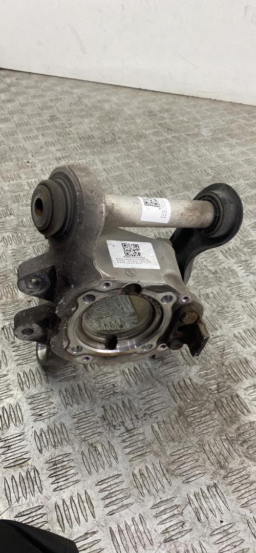 кулак задний левый BMW X5 E70 2010, 3.0 л., N52 B30 AF, бензин, АКПП, белый alpinweiß uni (300), внедорожник 5 дв., полный привод, 33326879101 - фото №1