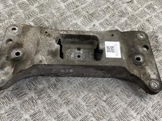 кронштейн КПП BMW 5 серия F10/F11 [рестайлинг] F10 2016, 2.0 л., B47 D20 A, дизель, АКПП, spacegrau metallic (a52), седан, задний привод, правый руль, 22326858029, 6858029